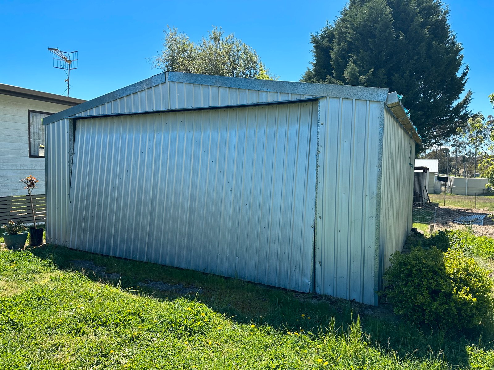 24 Carabost Street TUMBARUMBA 11