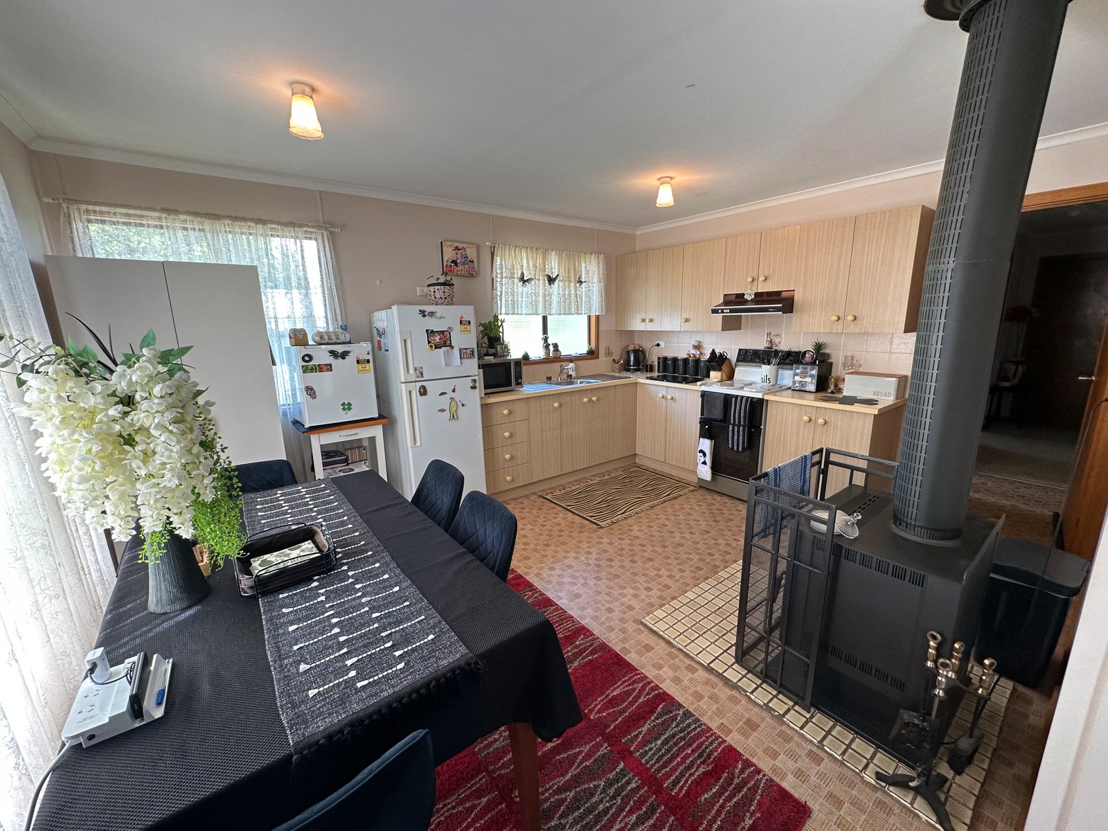 24 Carabost Street TUMBARUMBA 14