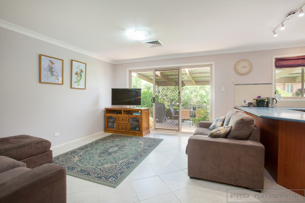 24 Carlisle Place MORPETH 5