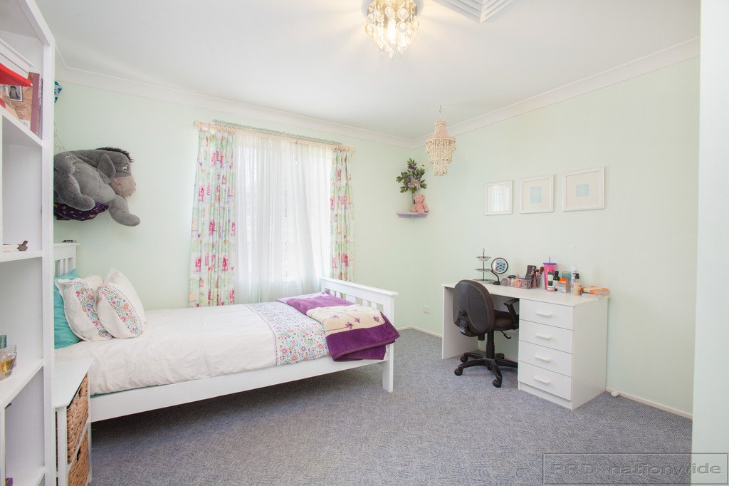 24 Carlisle Place MORPETH 13
