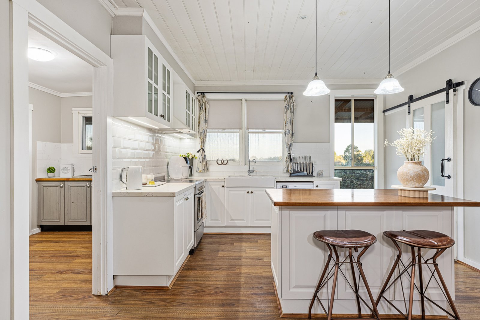 Gallery: 24 Carney Street