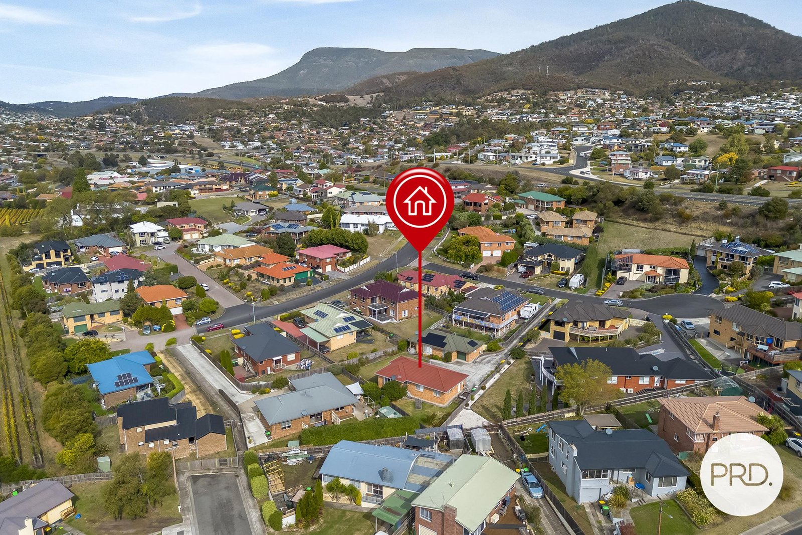 2/4 Chablis Court BERRIEDALE 31