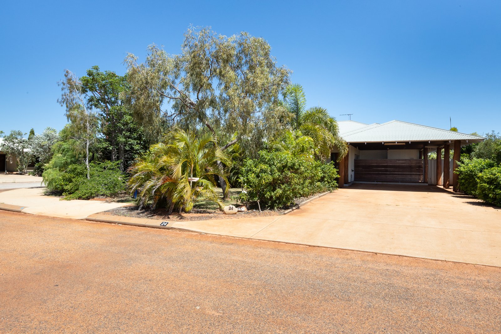 24 Citana Way CABLE BEACH 28