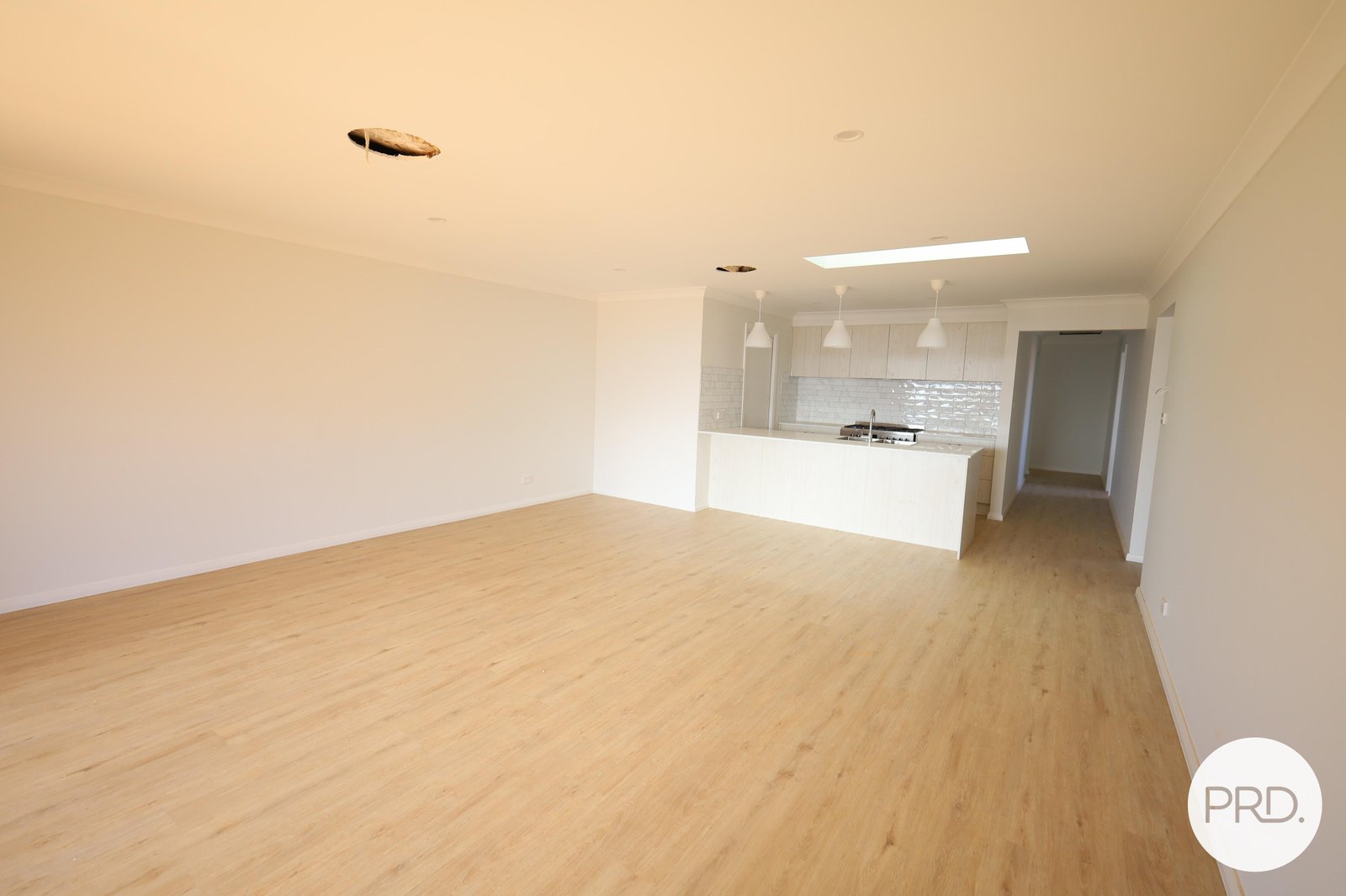 24 Clearview Crescent ORANGE 3