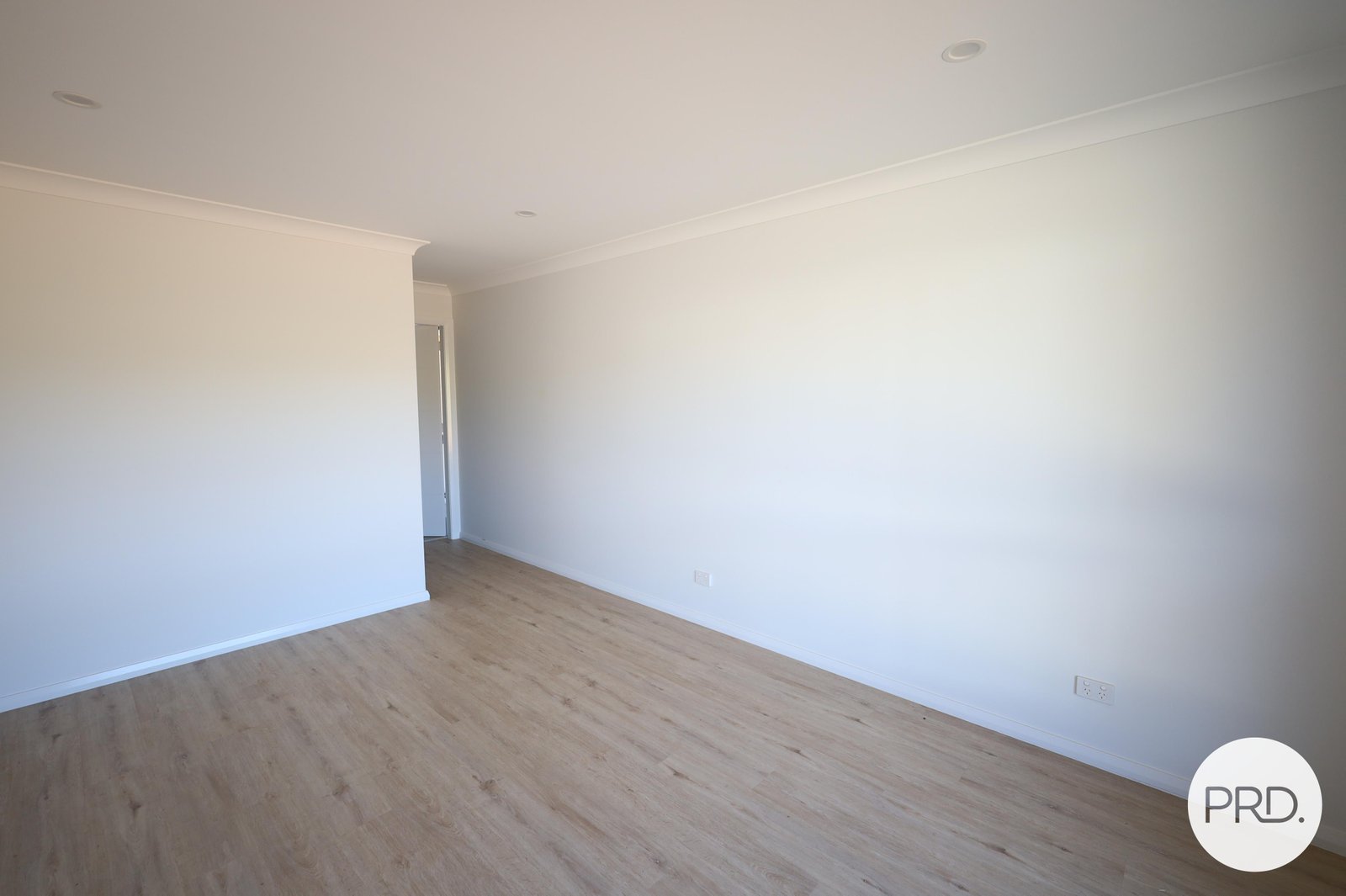 24 Clearview Crescent ORANGE 5