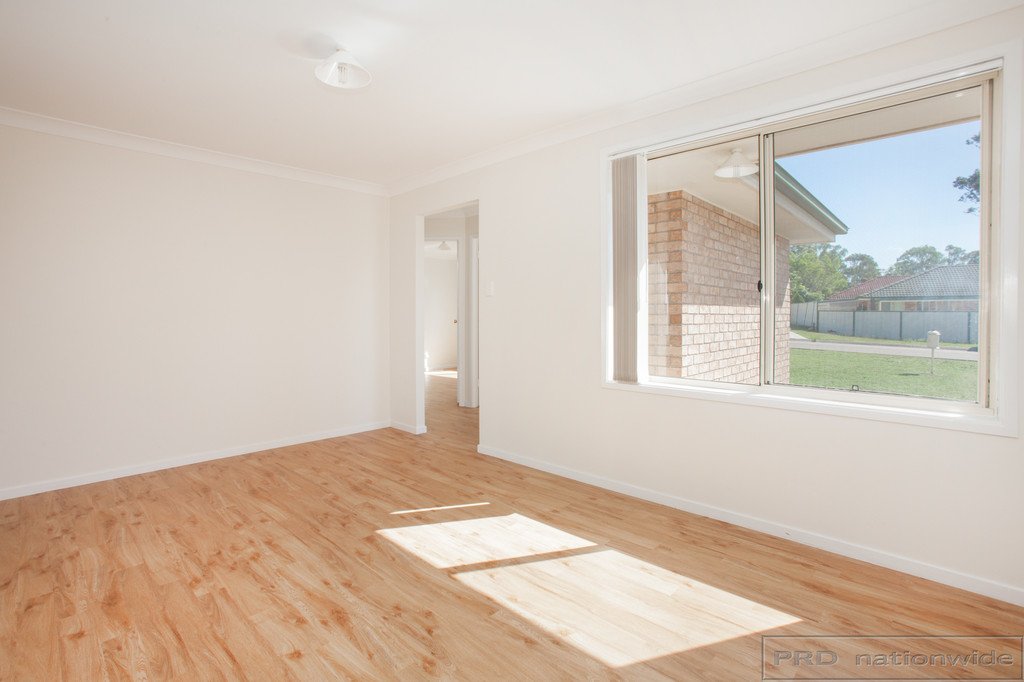 24 Coburn Circuit METFORD 2