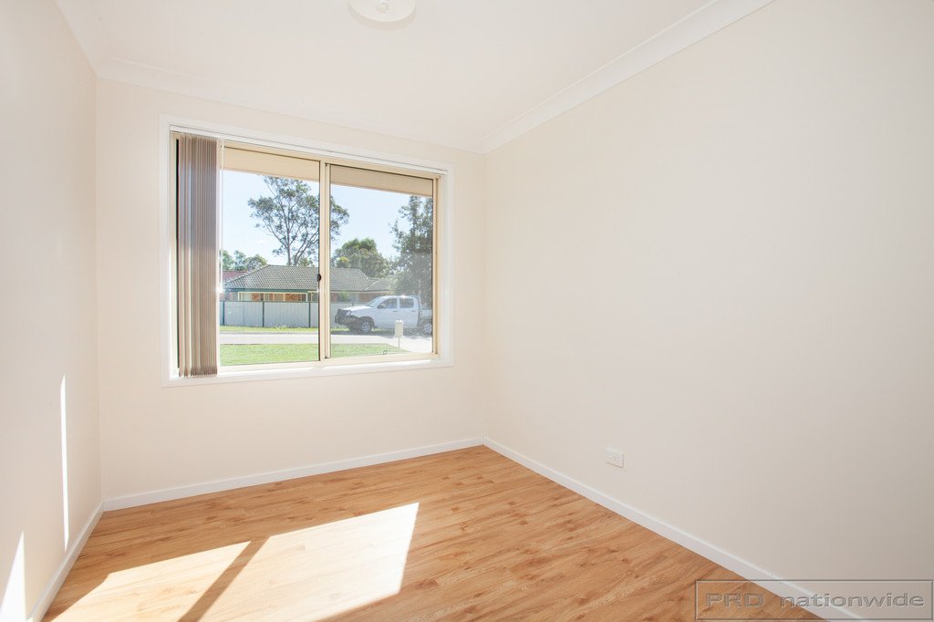 24 Coburn Circuit METFORD 14
