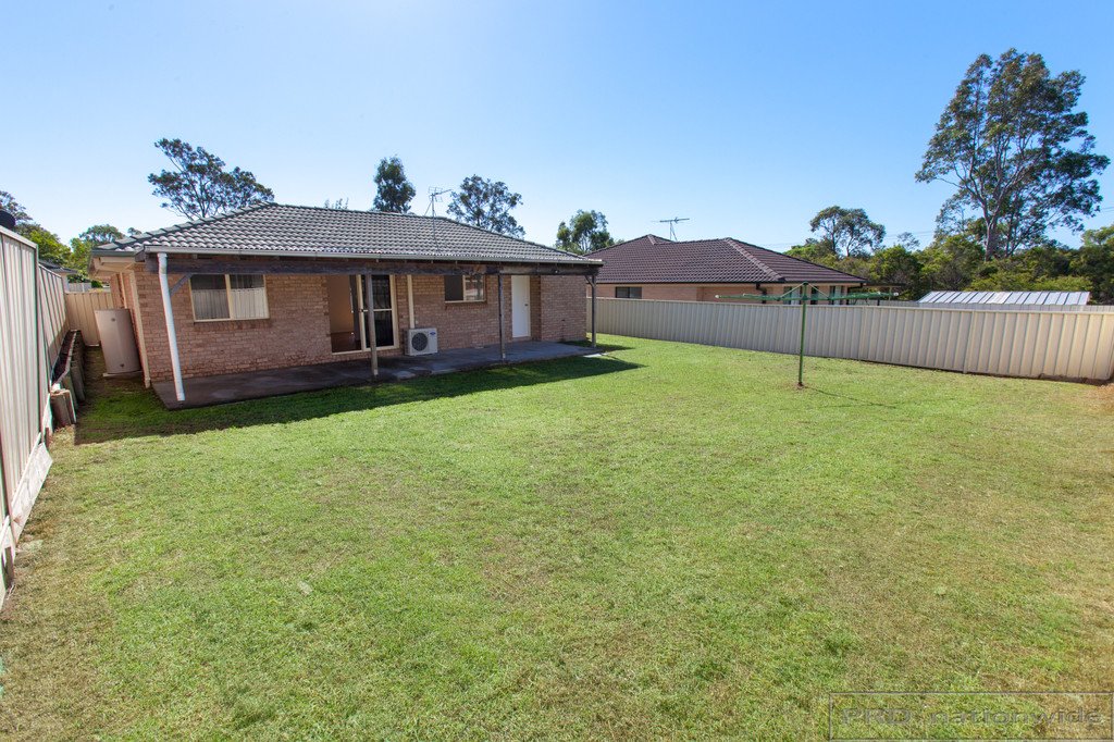 24 Coburn Circuit METFORD 18