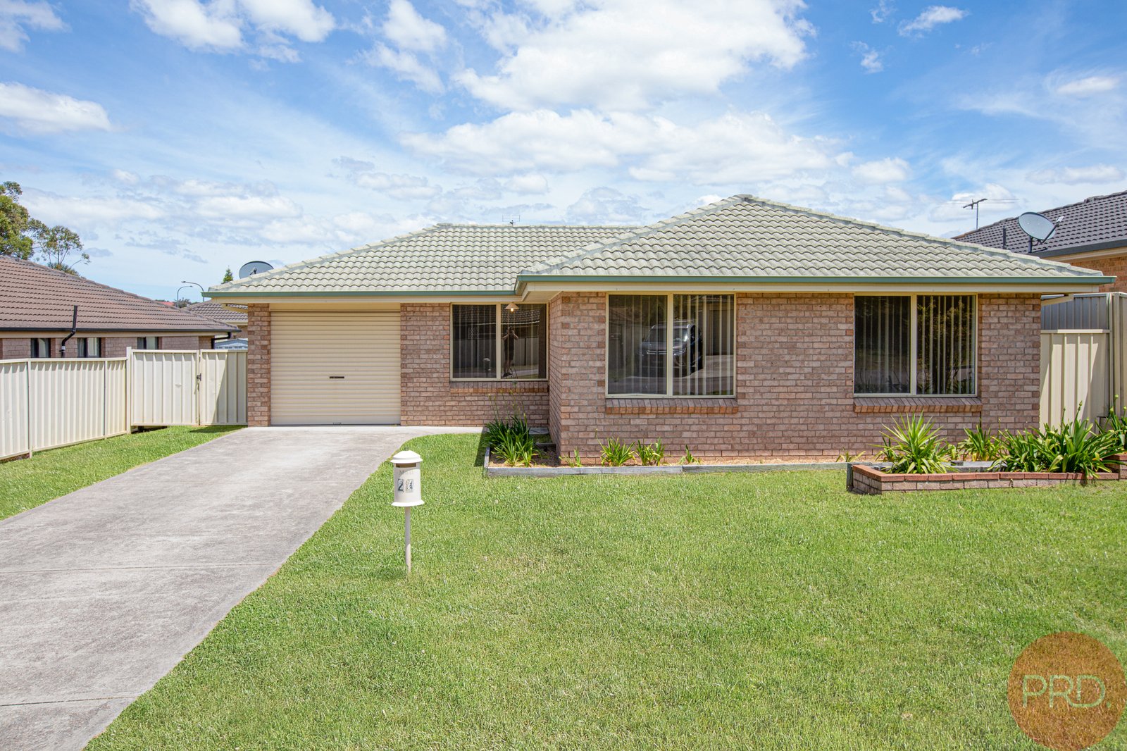 24 Coburn Circuit METFORD 1