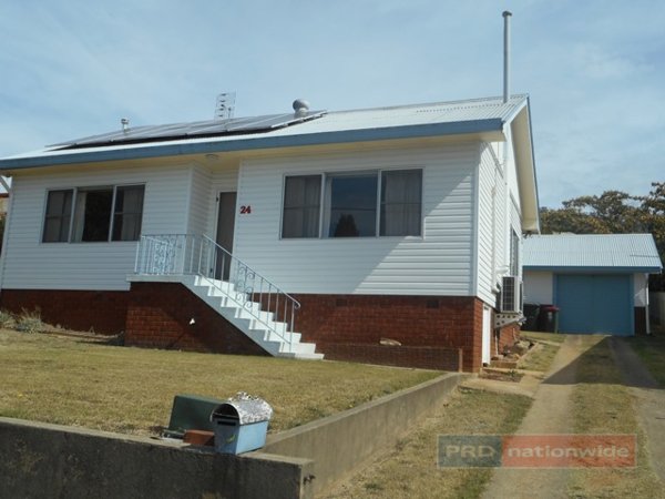 24 Coorabel Avenue BATLOW 6