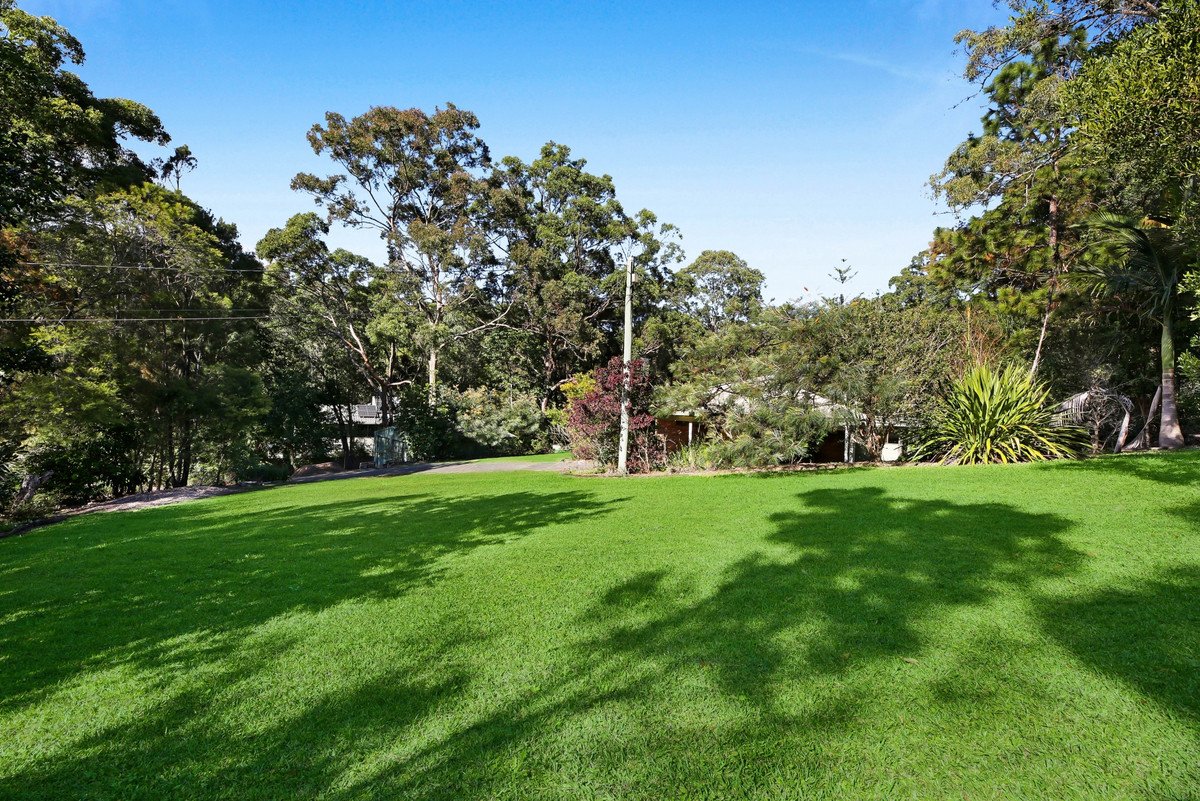 24 Cornwall Drive Elanora 5