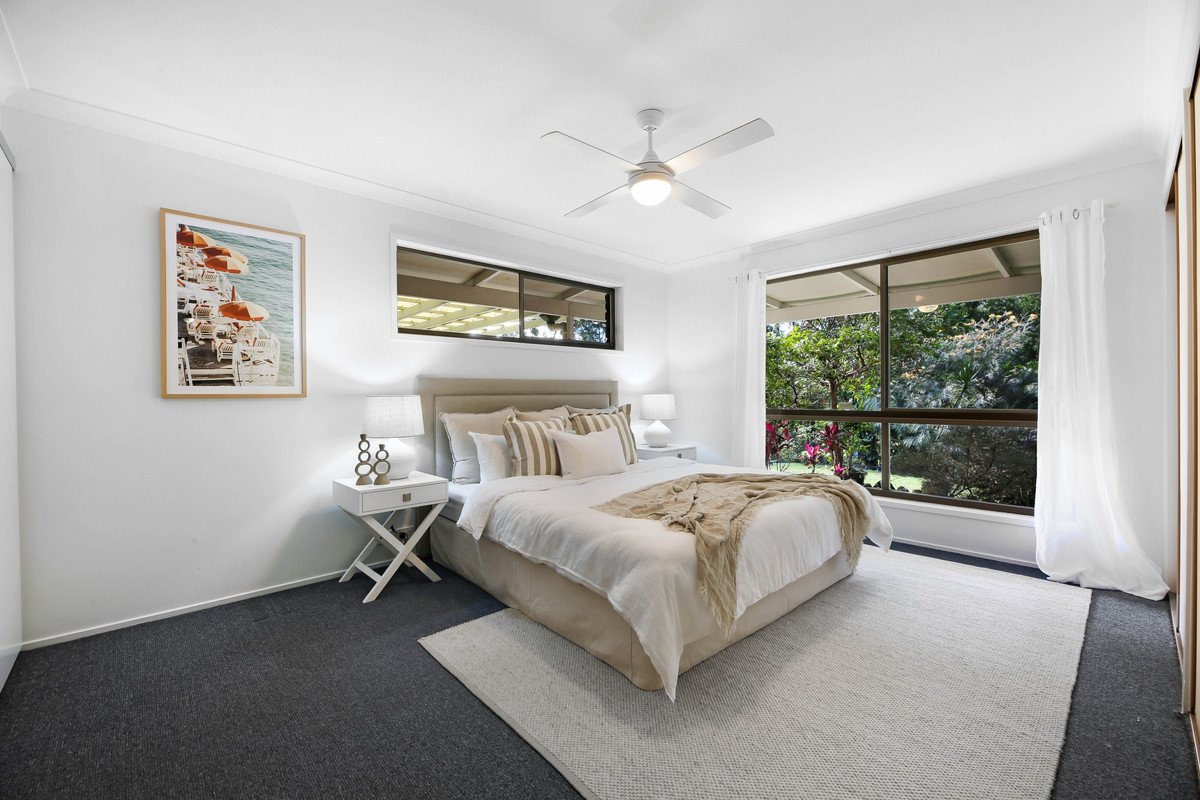 24 Cornwall Drive Elanora 12