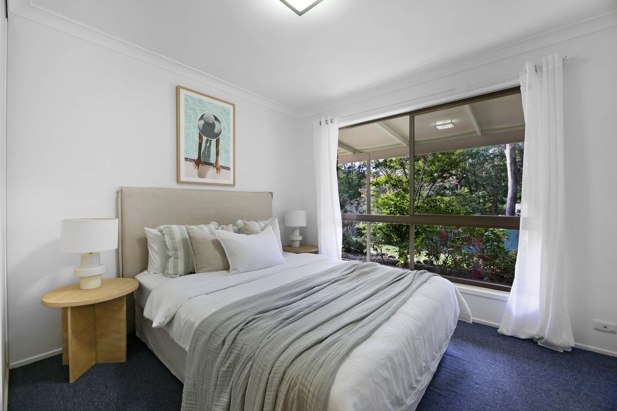 24 Cornwall Drive Elanora 14