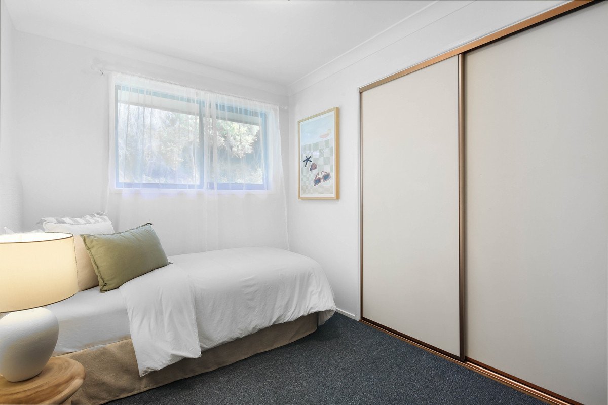 24 Cornwall Drive Elanora 15