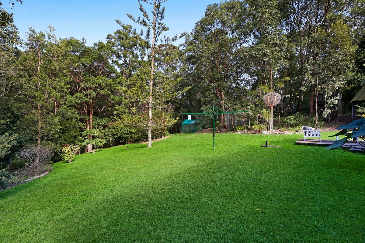 24 Cornwall Drive Elanora 26