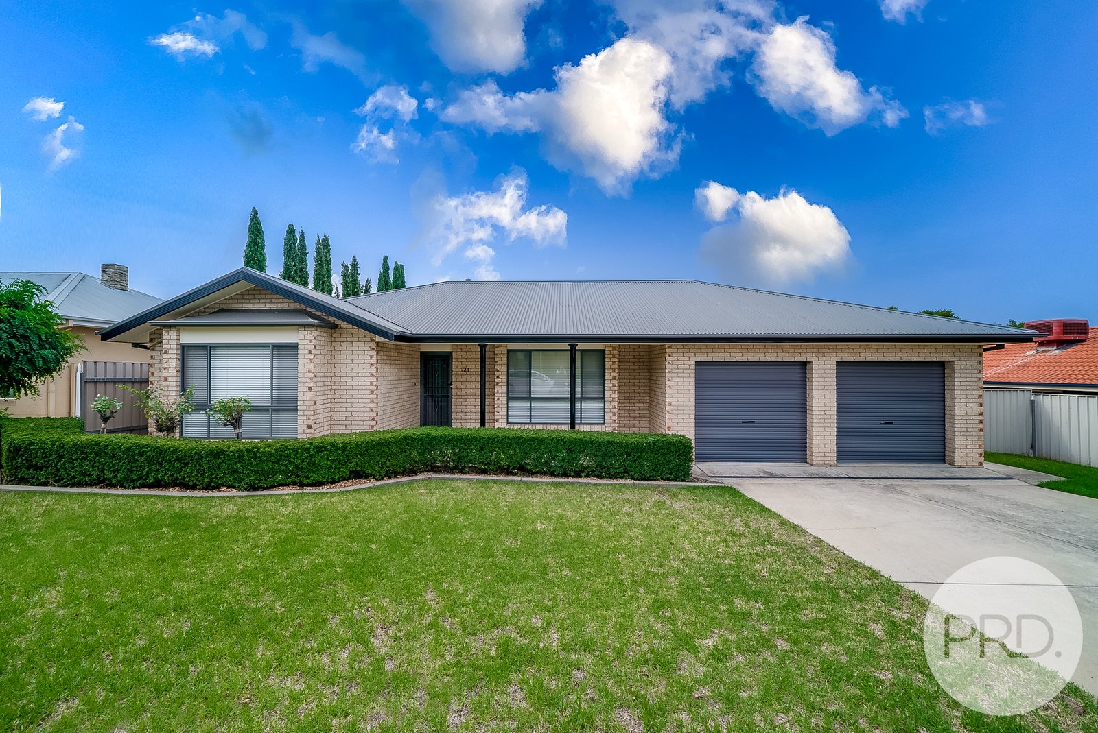 24 Cowan Place LLOYD 1