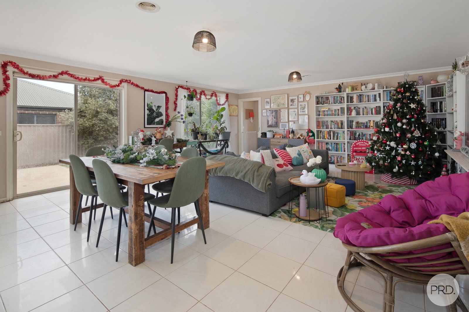 24 Crown Street SEBASTOPOL 4