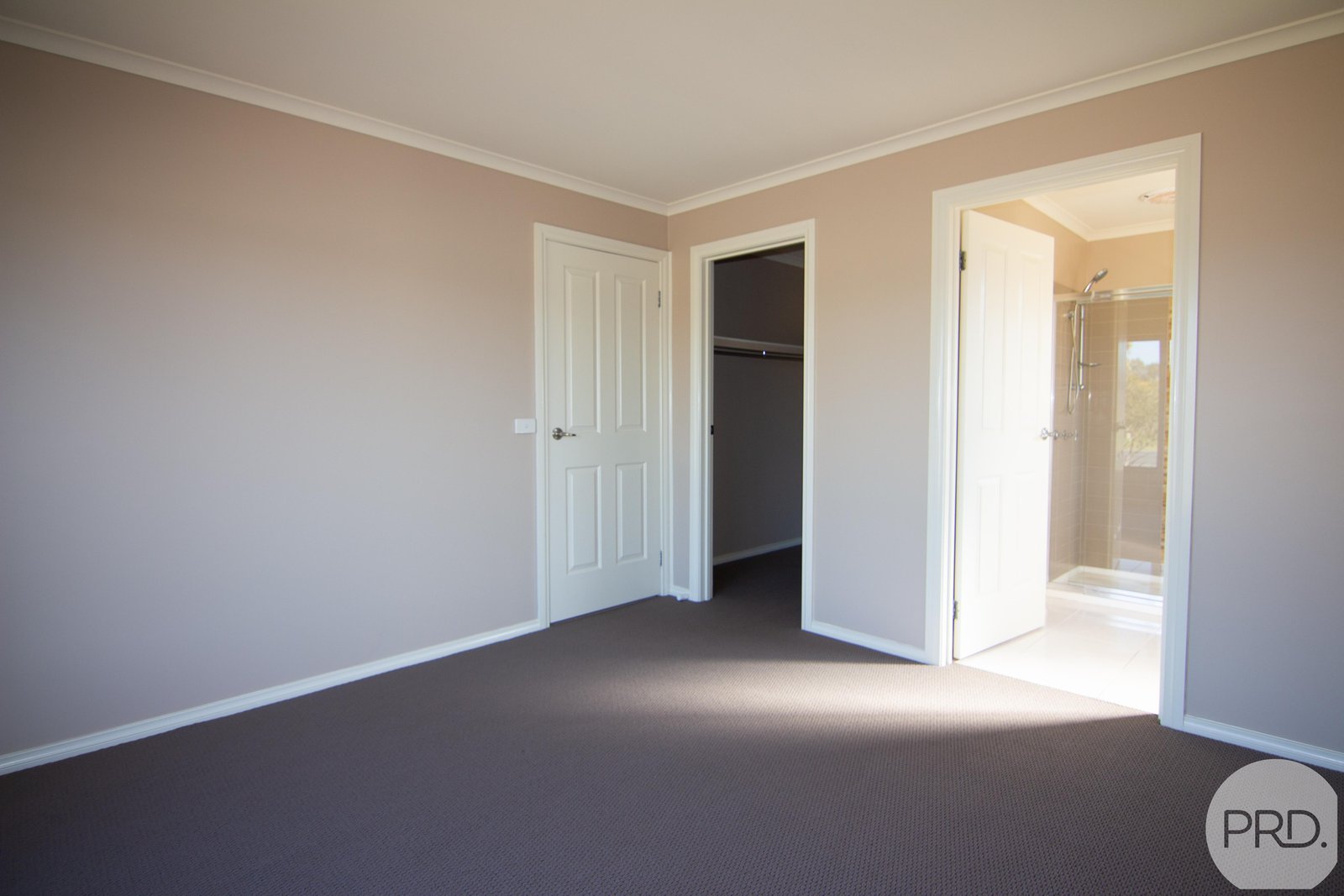 24 Crown Street SEBASTOPOL 2