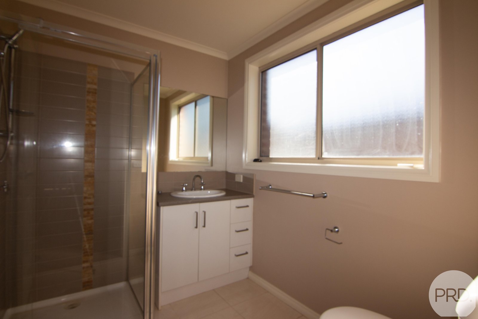 24 Crown Street SEBASTOPOL 3