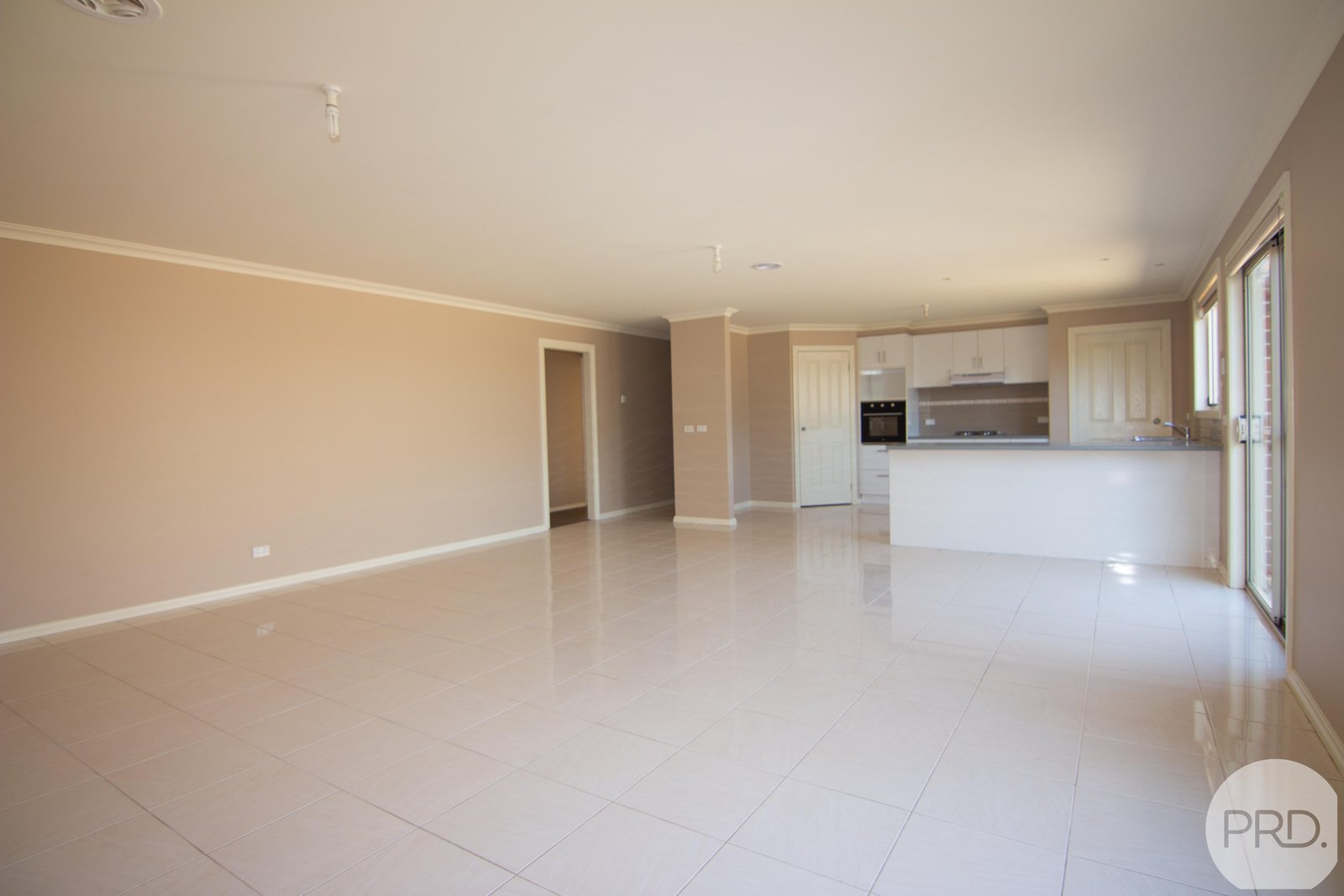 24 Crown Street SEBASTOPOL 7