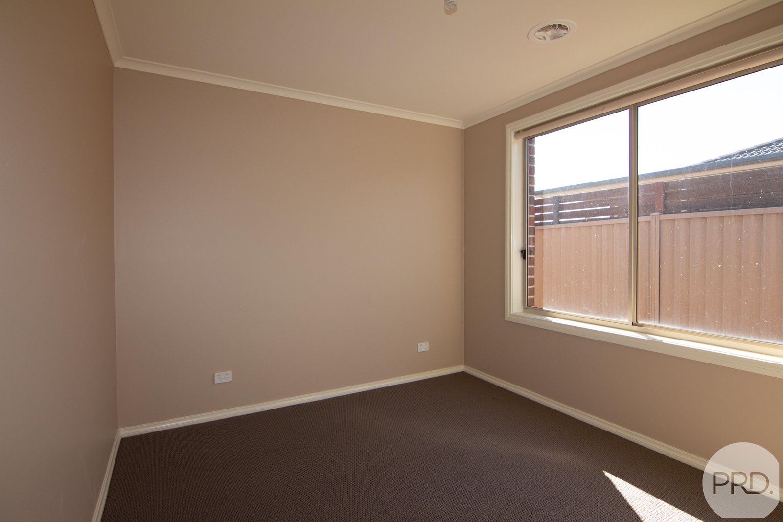 24 Crown Street SEBASTOPOL 11