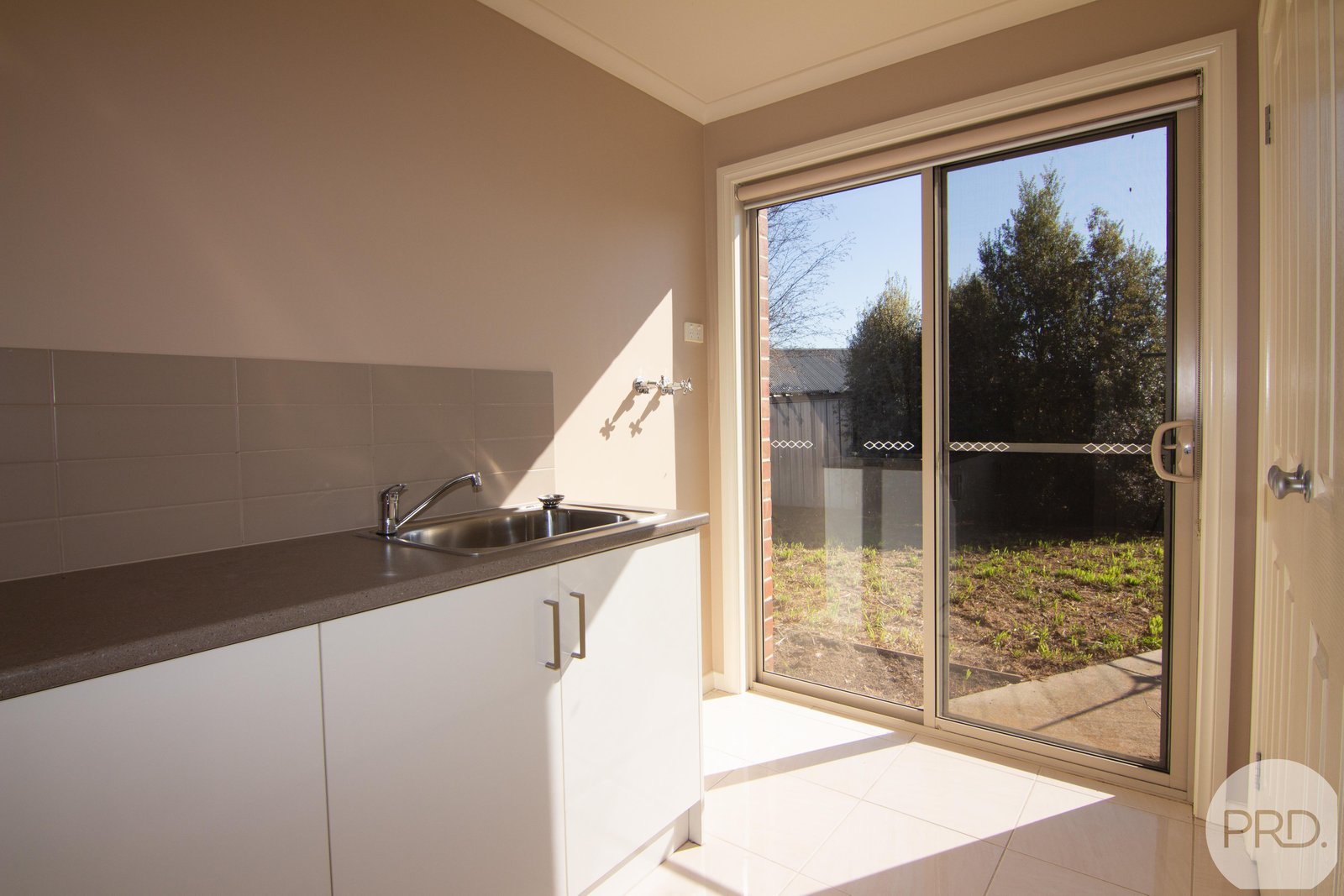 24 Crown Street SEBASTOPOL 13