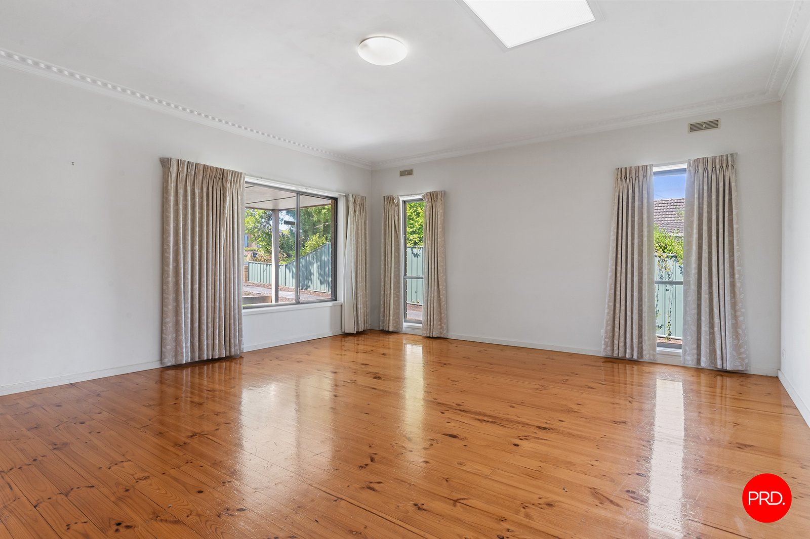 24 Curtin Street FLORA HILL 6