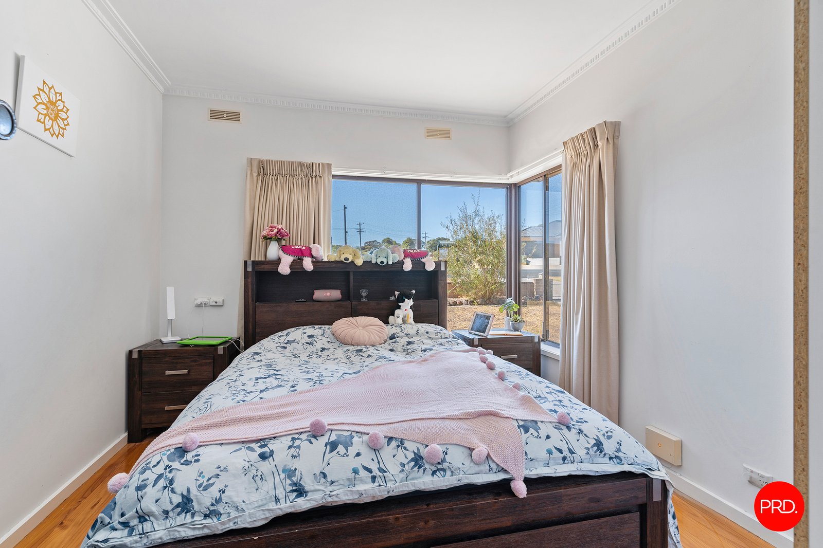 24 Curtin Street FLORA HILL 10