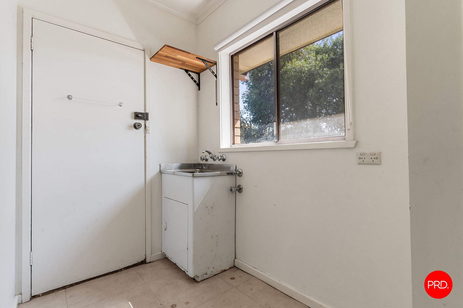 24 Curtin Street FLORA HILL 14