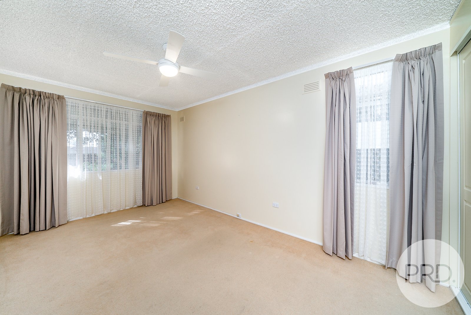 24 Dalkeith Avenue LAKE ALBERT 6