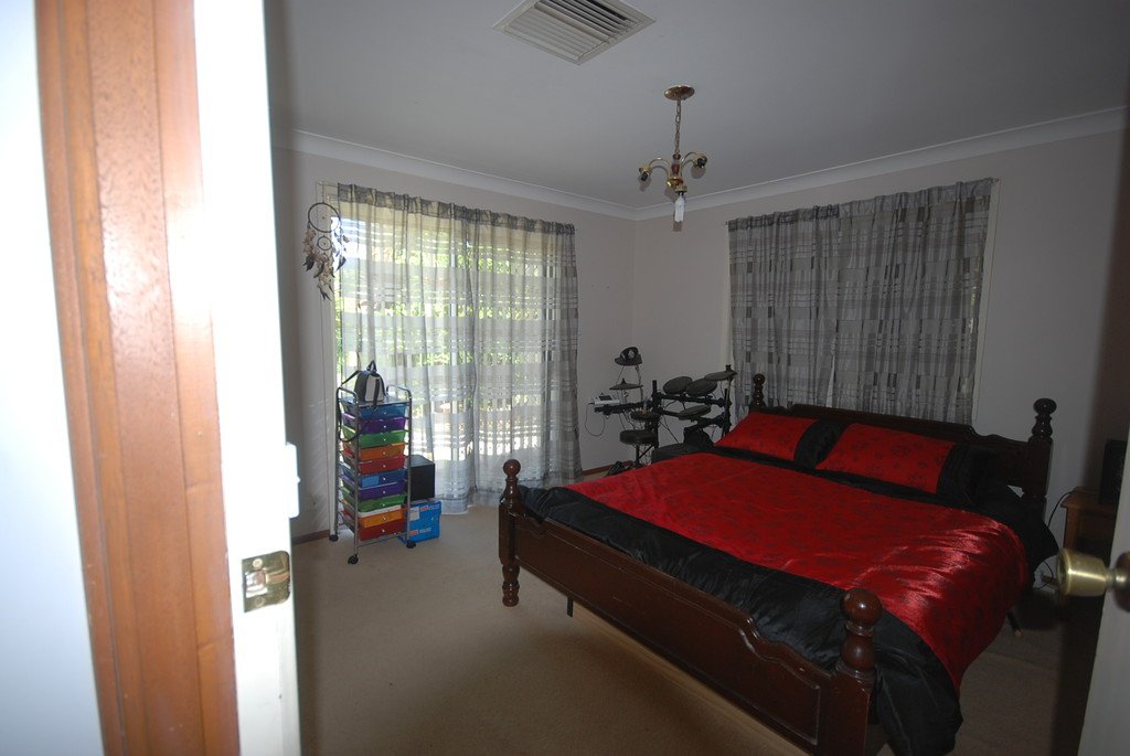 24 Dalman Parkway WAGGA WAGGA 10