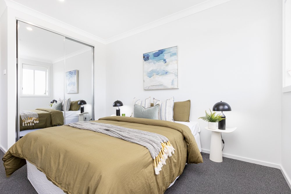 24 Darlaston Avenue THORNTON 21