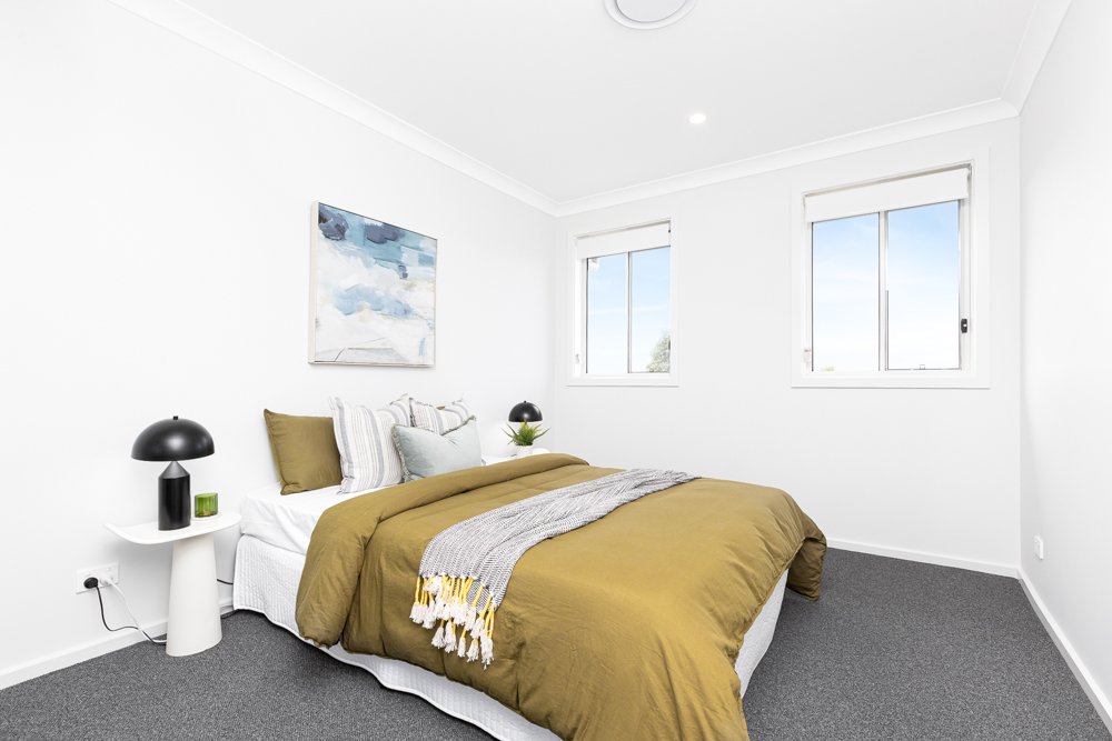 24 Darlaston Avenue THORNTON 22