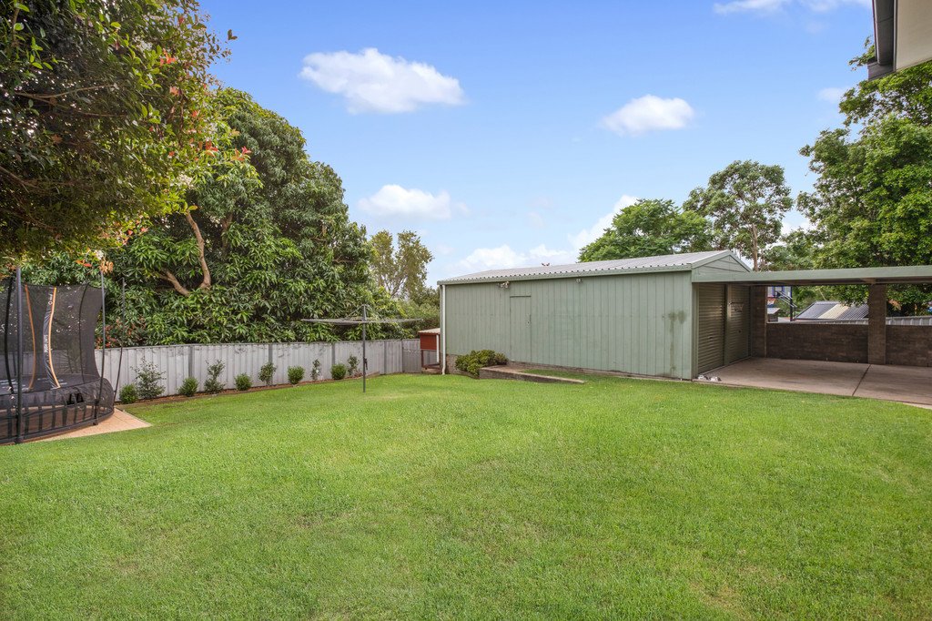24 David Avenue EAST MAITLAND 4