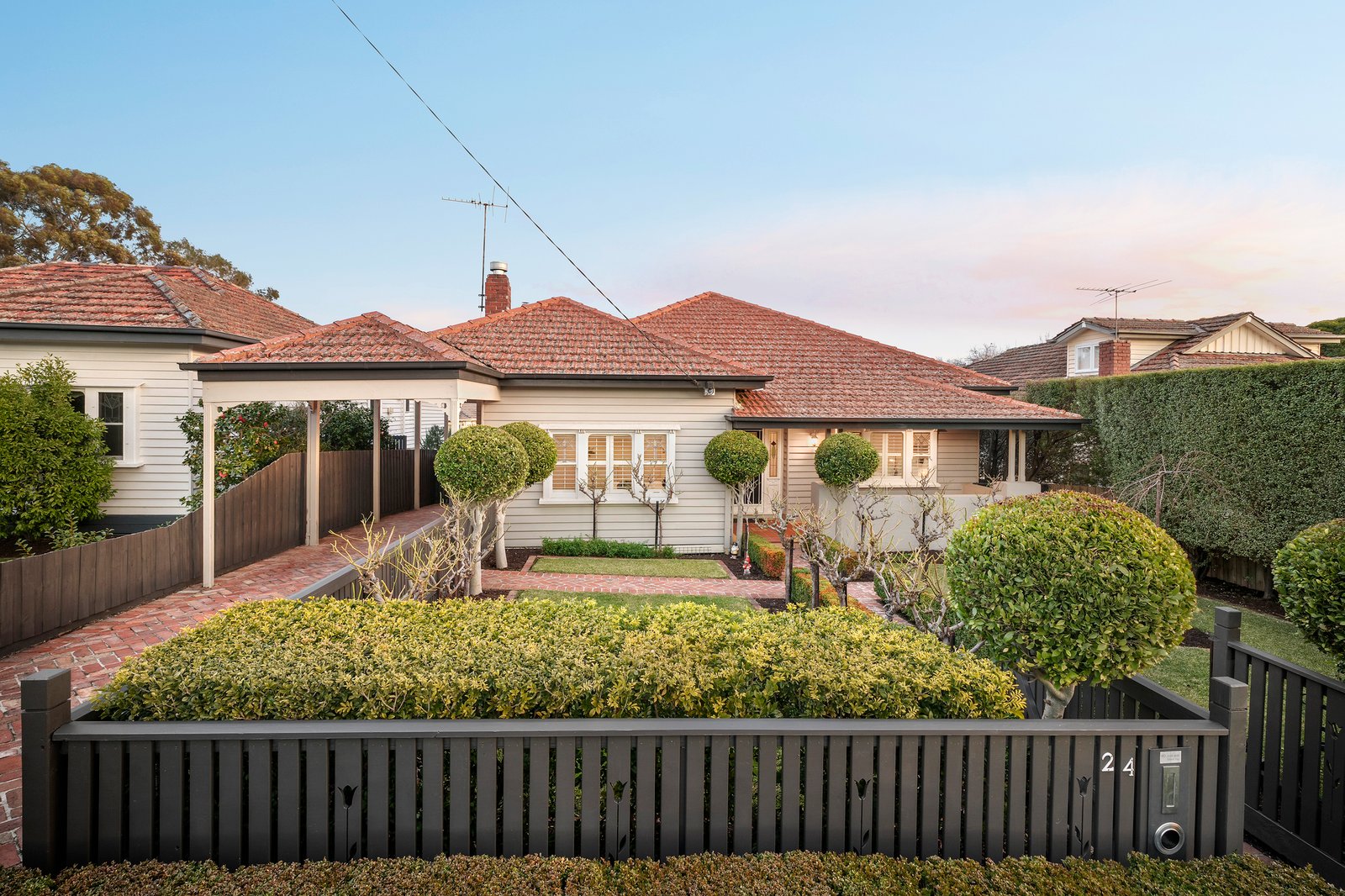 24 Denman Avenue, Glen Iris, 3146