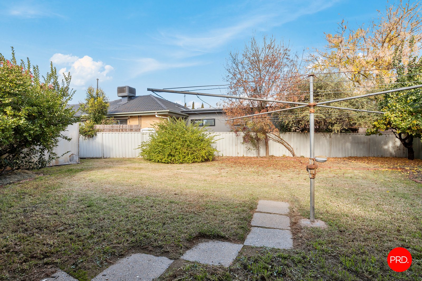 24 Derna Court GOLDEN SQUARE 15