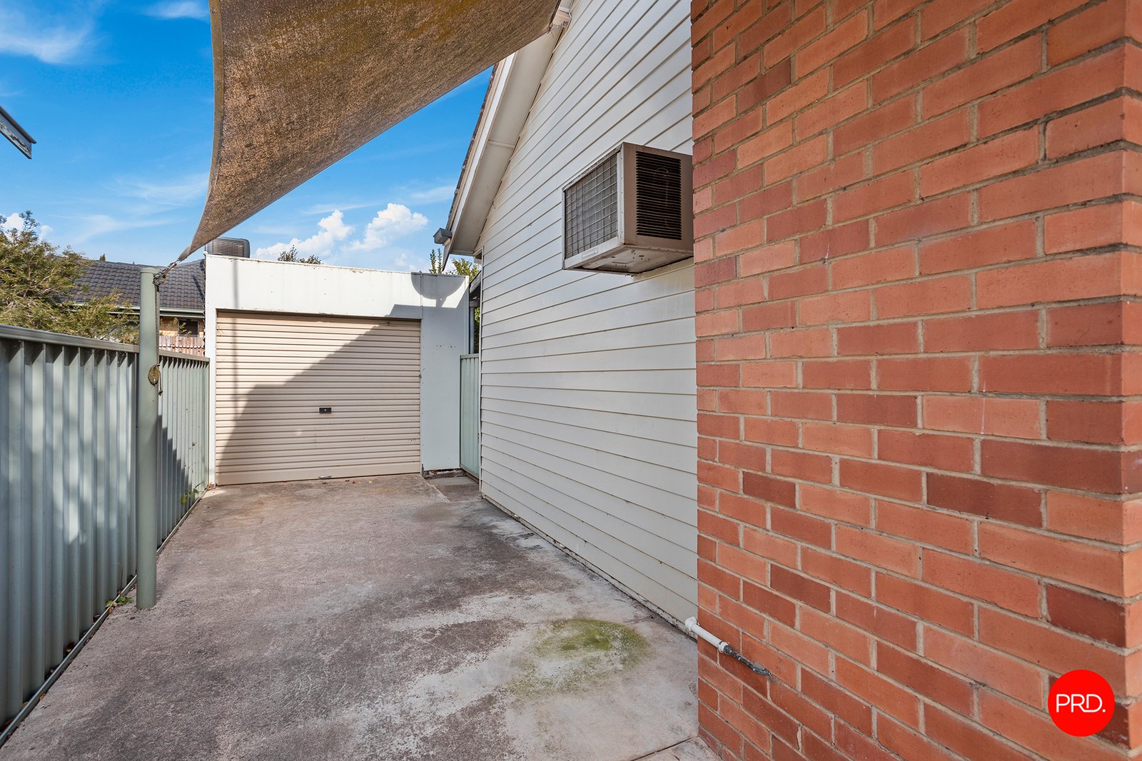 24 Derna Court GOLDEN SQUARE 16