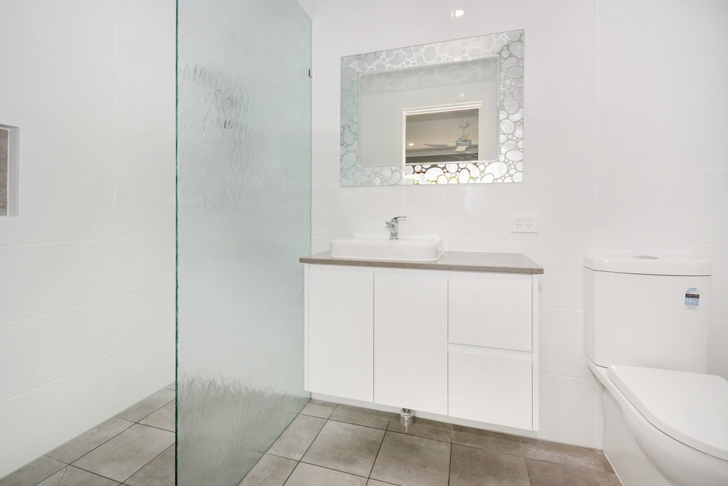 2/4 Dinsey Street KINGSCLIFF 9