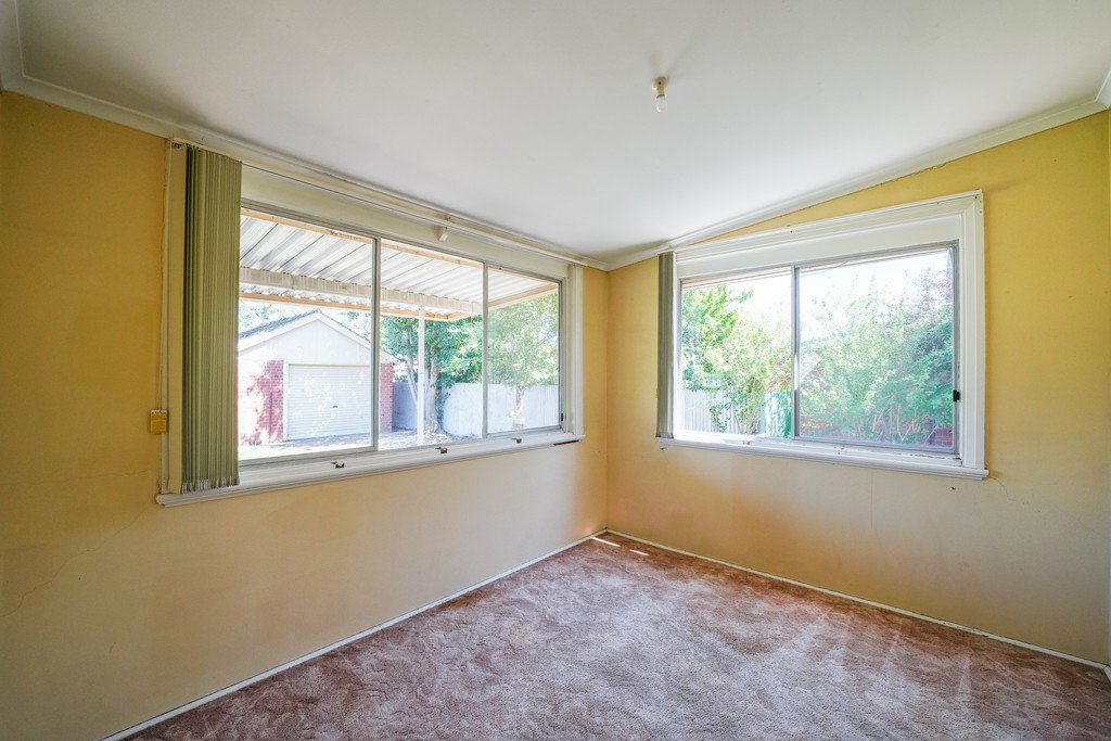 24 Docker Street WAGGA WAGGA 5