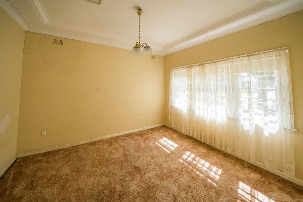 24 Docker Street WAGGA WAGGA 8