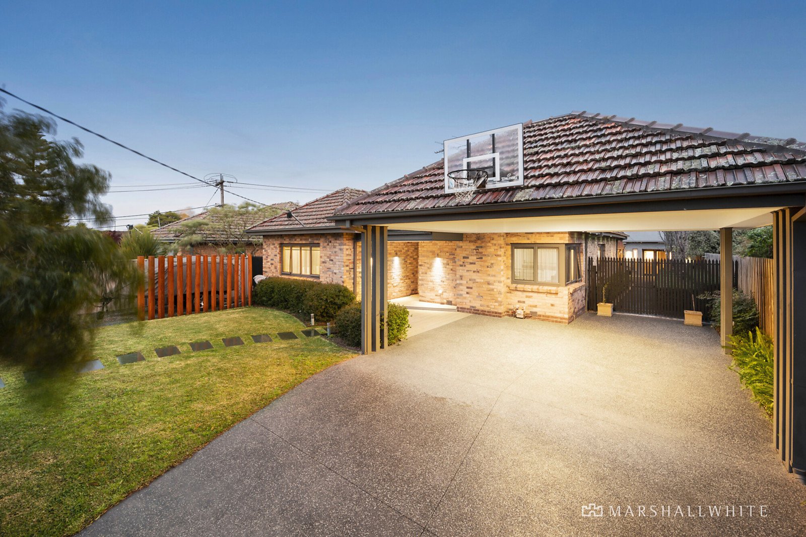 24 Douglas Street, Ashwood, VIC