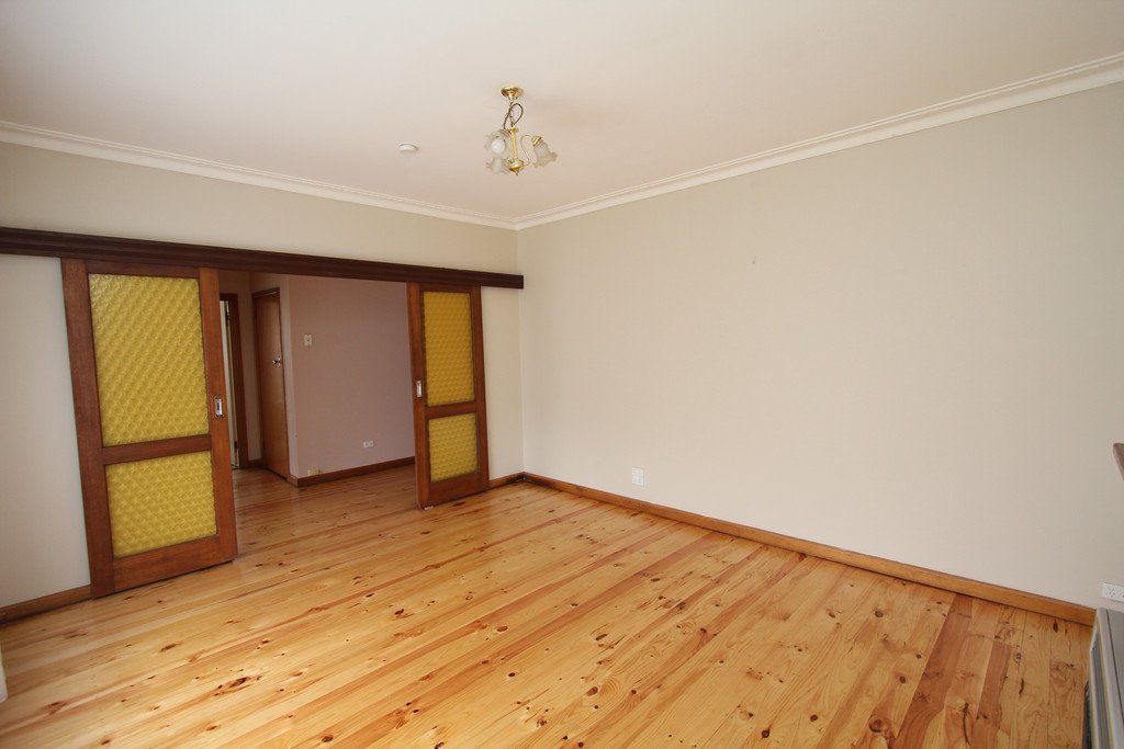 24 Dover Street WENDOUREE 3