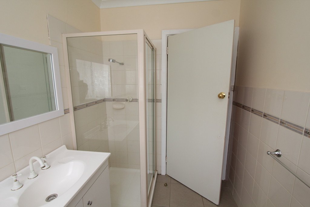 24 Dover Street WENDOUREE 9