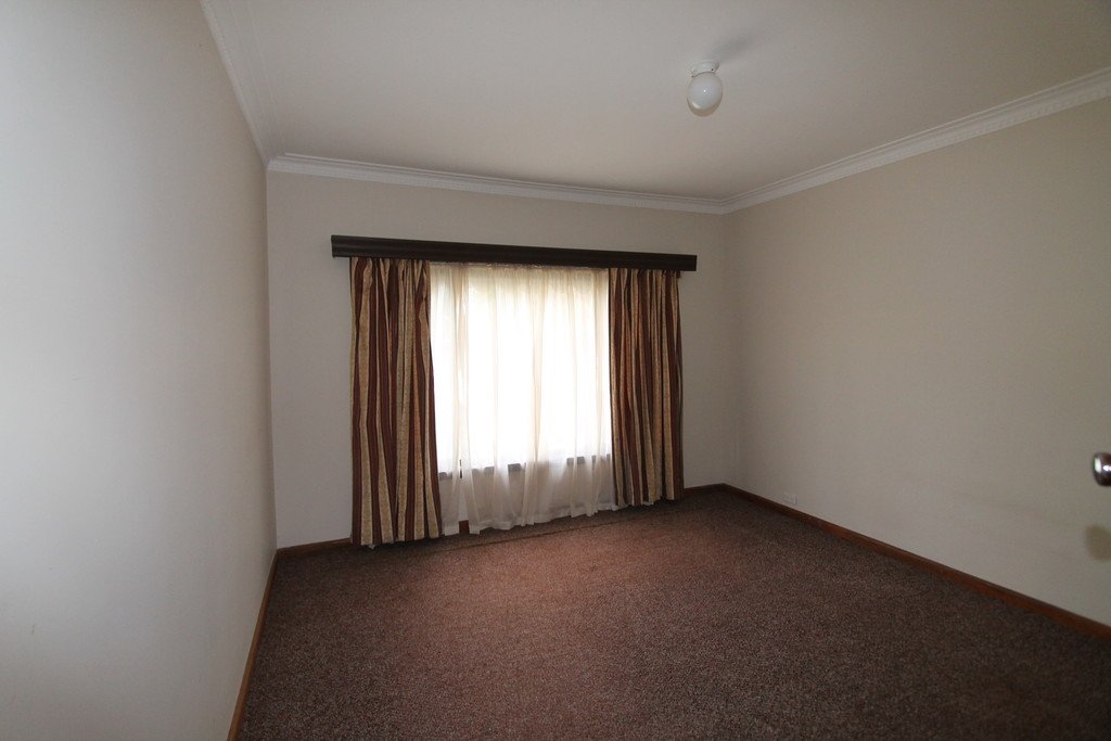 24 Dover Street WENDOUREE 7