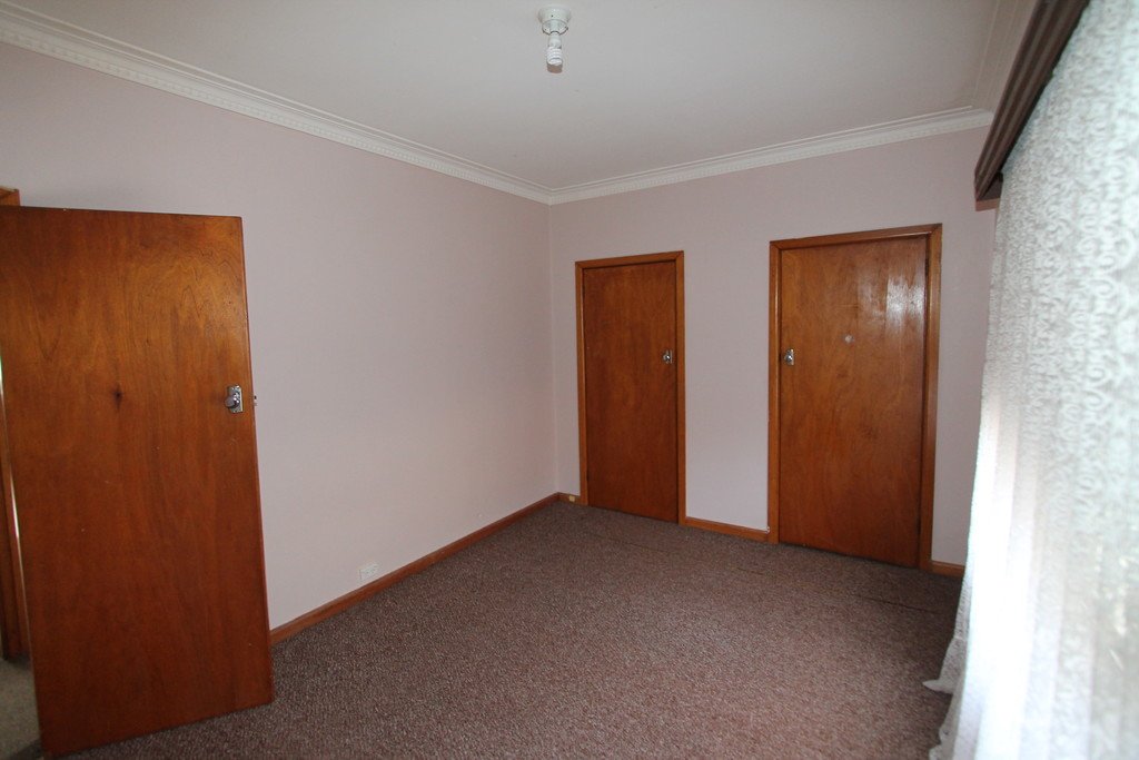 24 Dover Street WENDOUREE 12