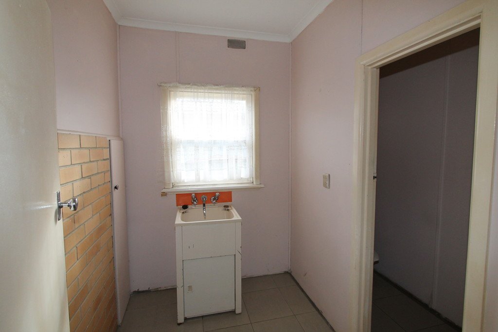 24 Dover Street WENDOUREE 14