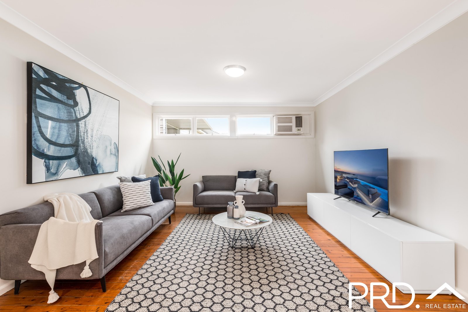 24 Dowding Street PANANIA 2