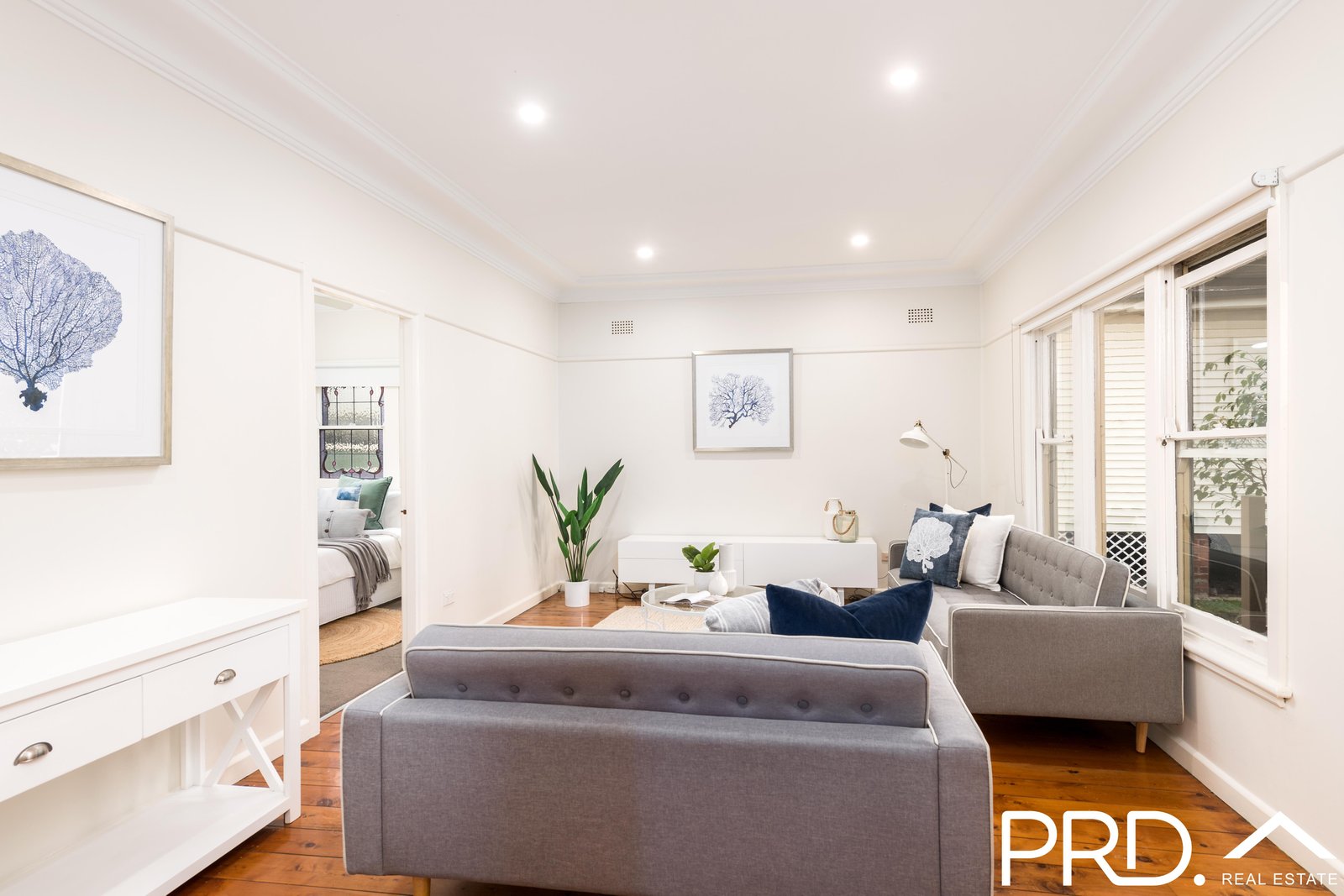 24 Dowding Street PANANIA 2