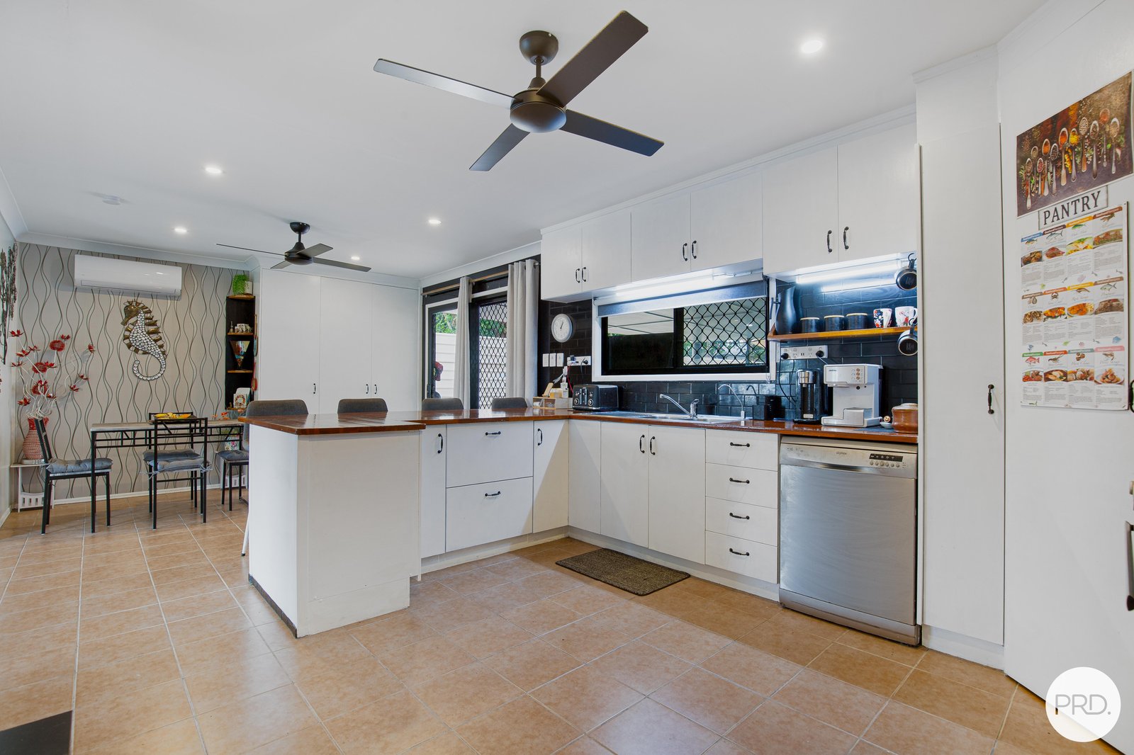 24 Downie Avenue BUCASIA 6