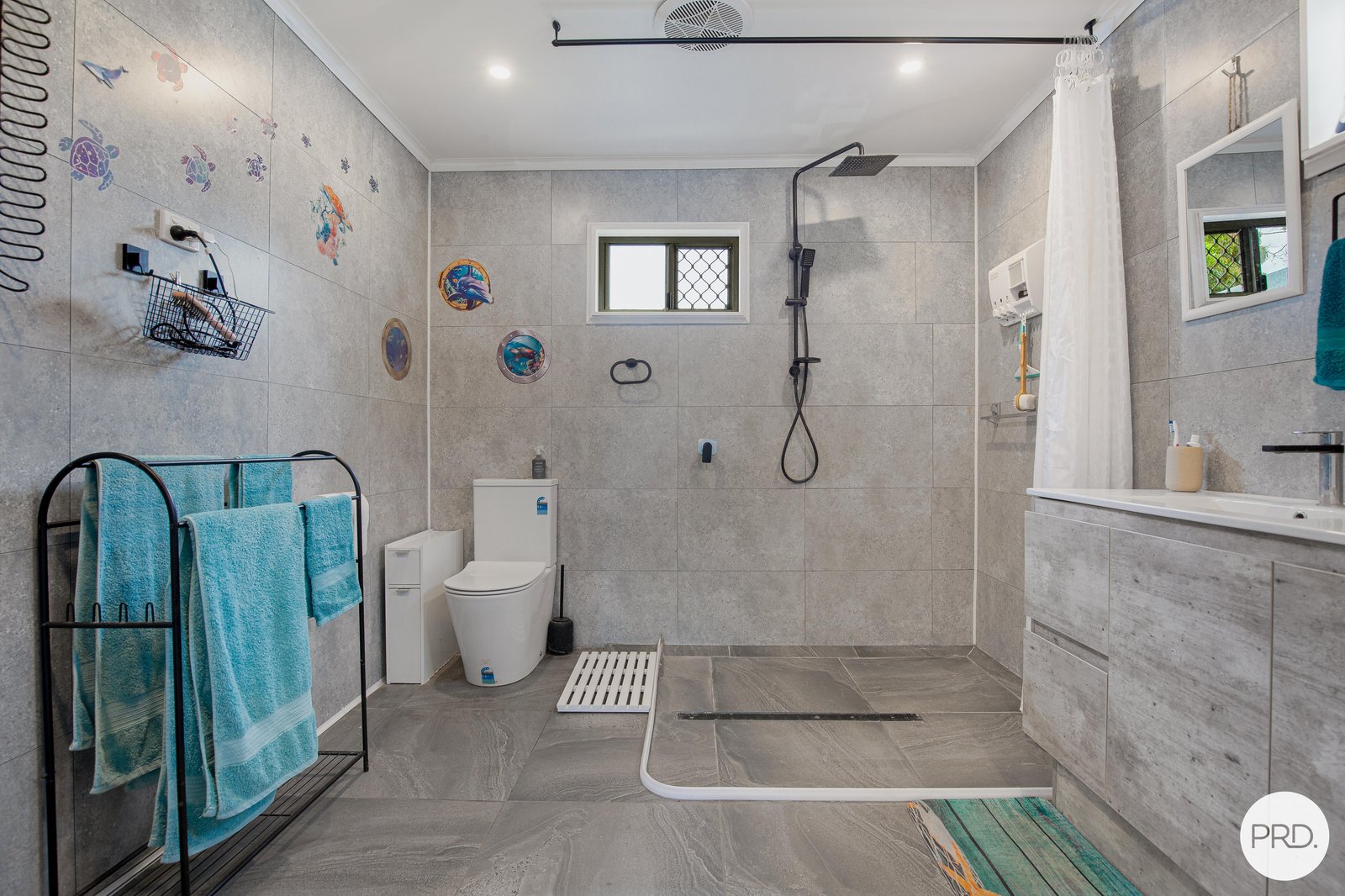 24 Downie Avenue BUCASIA 13